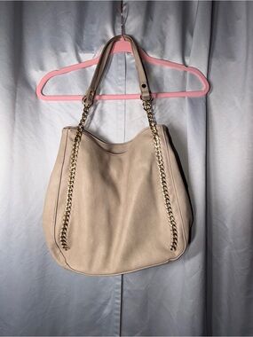 Cream  Shoulder Bag with Gold Chain Detail